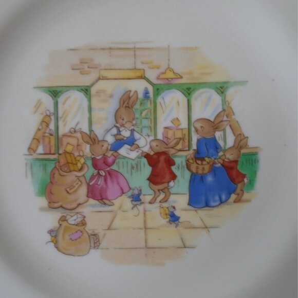 Royal Doulton 1936 Bunnykins 8" plate At The General Post Office Scene  3545 - Picture 2 of 6